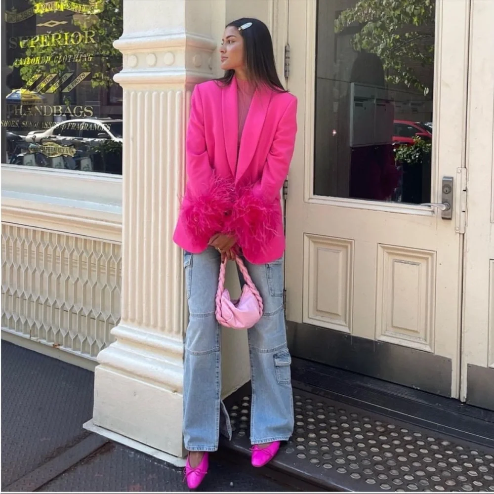 LAST FEW 🫶🏼 ZARA NWT BLOGGERS FAV PINK FEATHER BLAZER - Picture 5 of 16